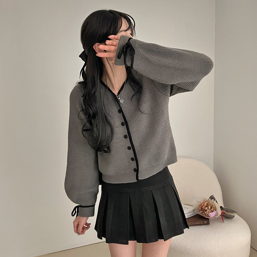 【現貨白】🎀滾邊絲帶V領長袖針織開衫