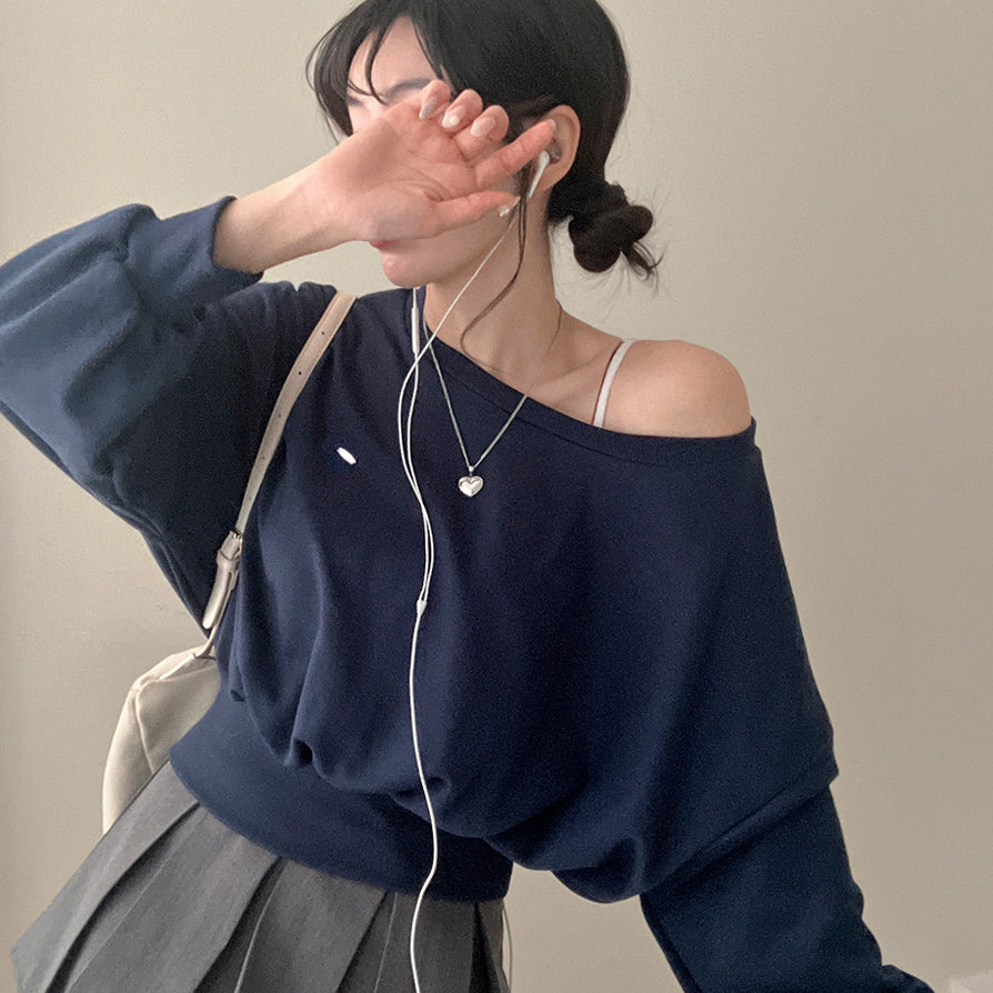 【現貨灰、藍】Off-Shoulder銀標衞衣✨