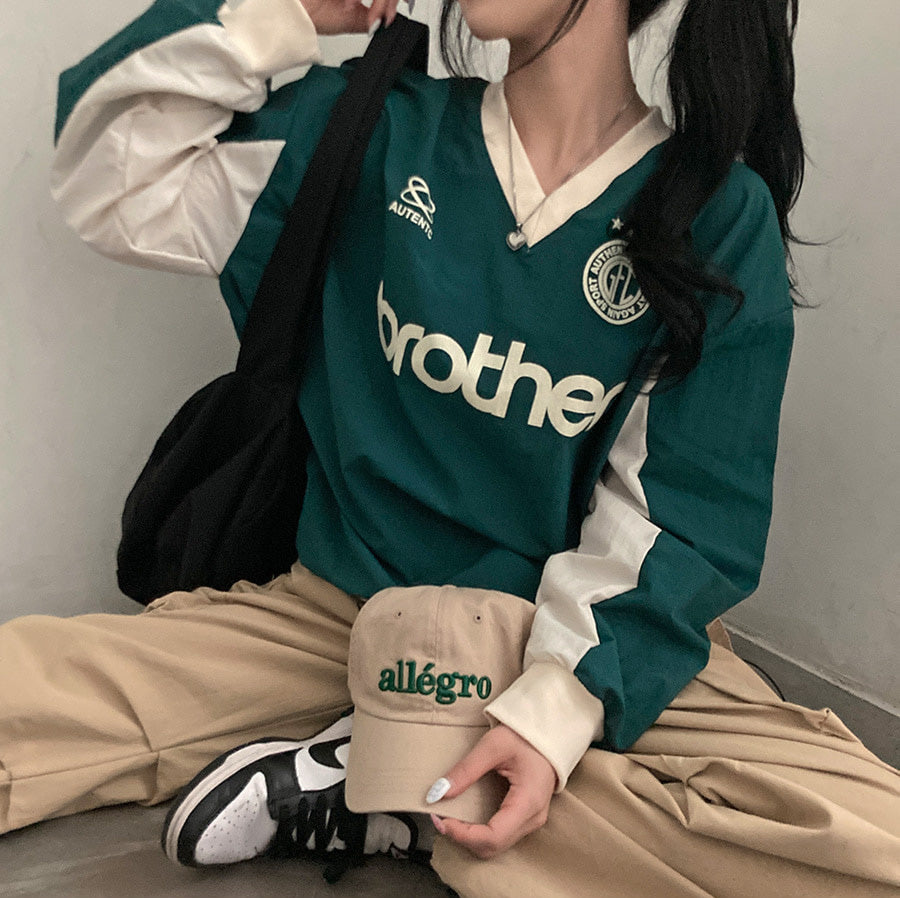 韓製🇰🇷Brother拼色寬鬆V 領衛衣