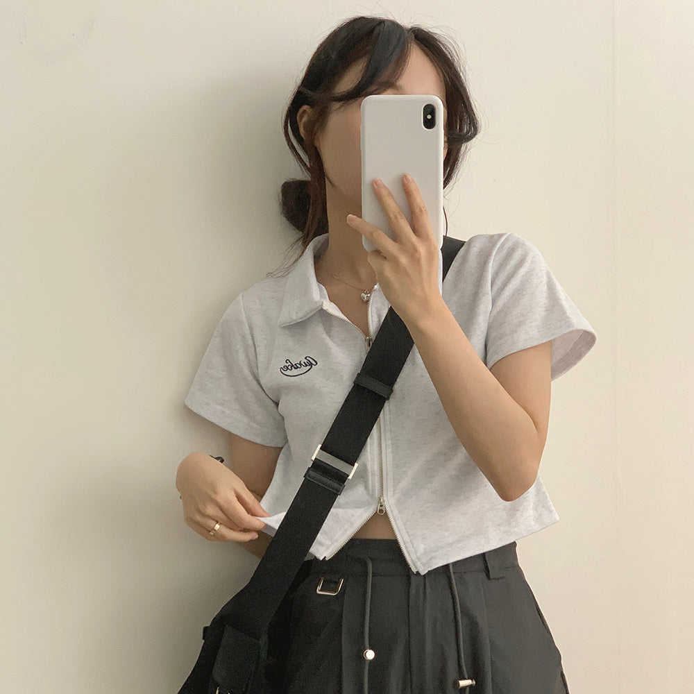💗小刺繡雙向拉鍊短袖上衣