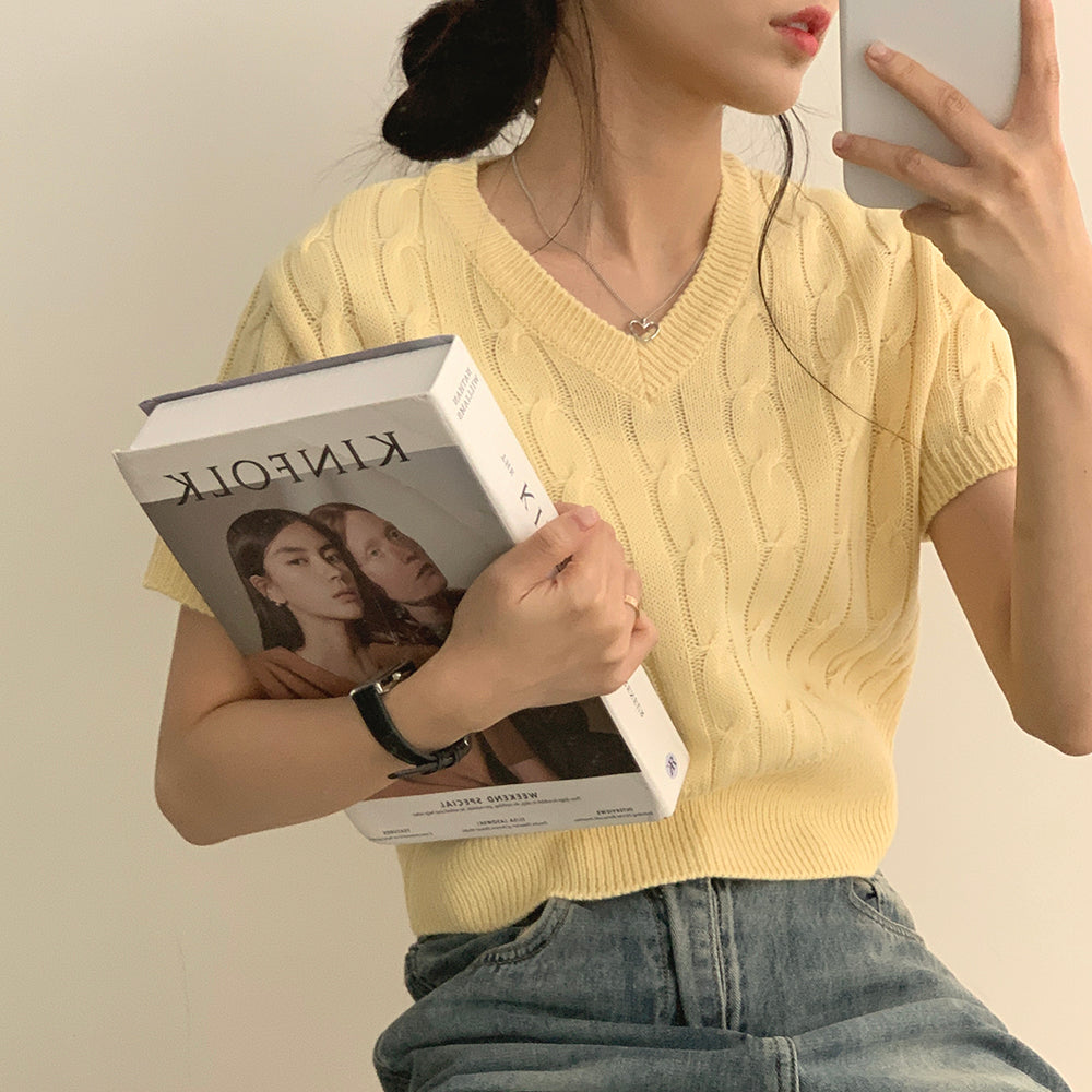 韓製🇰🇷V領麻花短袖針織衫