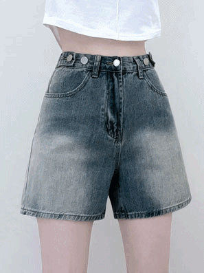 【長度可選/S-2XL】腰圍調節鈕扣水洗牛仔短褲