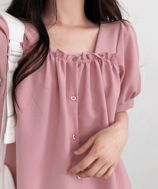 【現貨黑】韓製🇰🇷方領荷葉邊鈕釦上衣