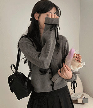 【現貨白】🎀滾邊絲帶V領長袖針織開衫