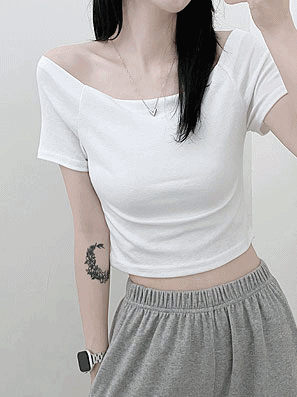🍞可愛露肩短袖T恤