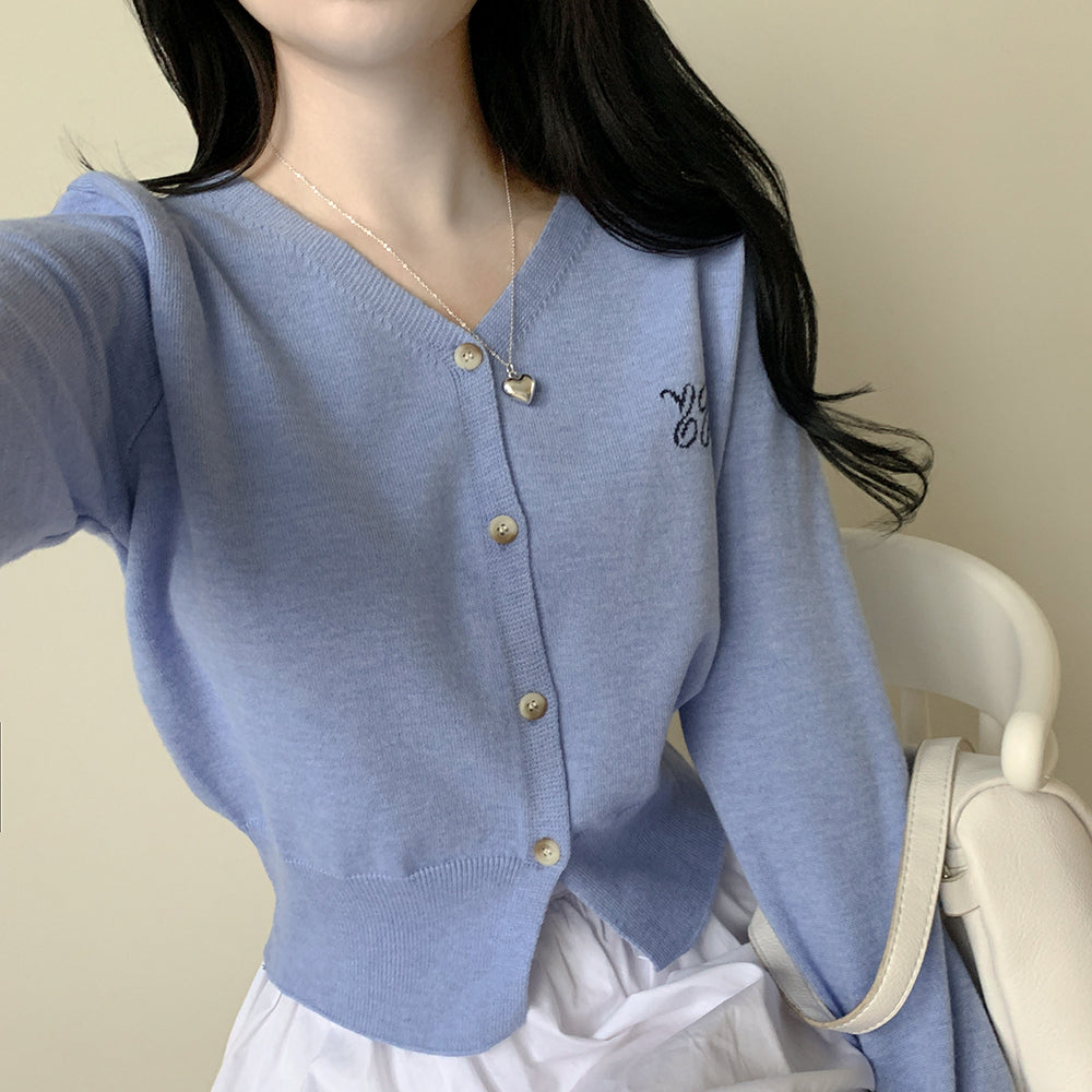 【現貨灰】🥯柔和色彩刺繡字母開襟衫