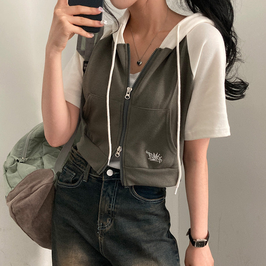 【現貨khaki】Funky刺繡連帽拼色短袖拉鍊外套
