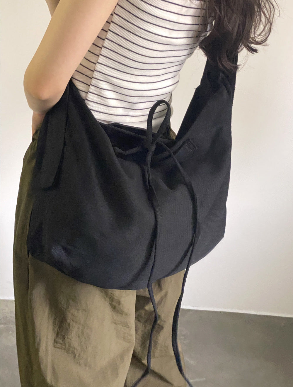 Tarol絲帶結帆布斜挎包