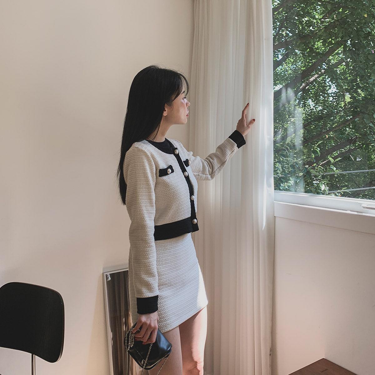 暗花呢珍珠扣小香套裝<KR> - IKIMSTORE