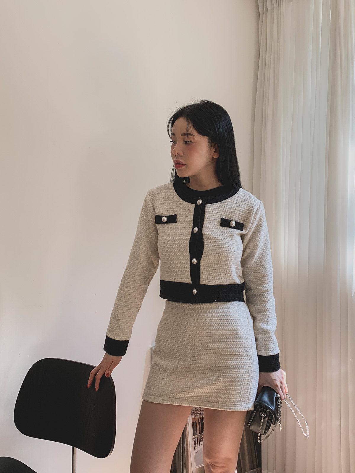 暗花呢珍珠扣小香套裝<KR> - IKIMSTORE