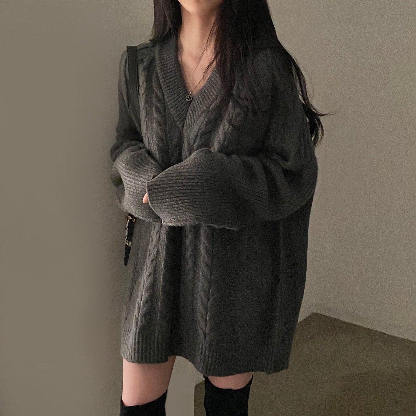 女友感麻花長版針織毛衣 - IKIMSTORE