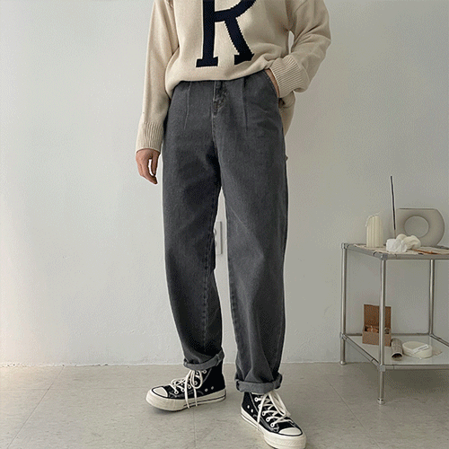 【現貨藍(m)】韓製單褶直筒牛仔褲<KR> (S-L) - IKIMSTORE