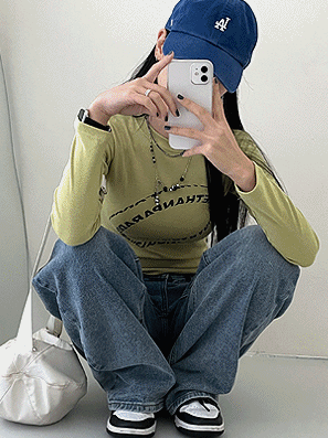 【現貨白】圓形環繞英字印花長袖T恤<KR> - IKIMSTORE