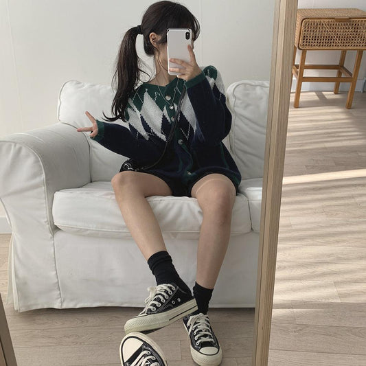 【現貨杏綠】撞色菱格口袋針織外套 - IKIMSTORE