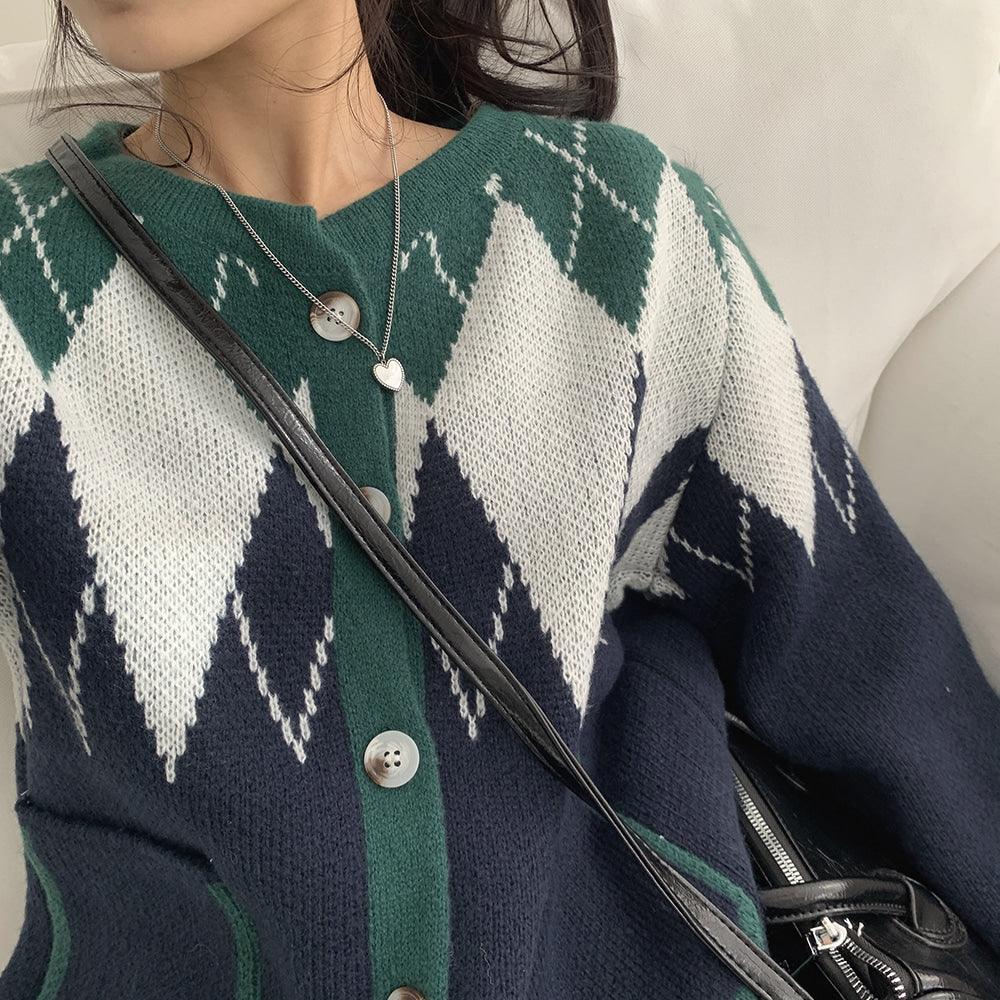 【現貨杏綠】撞色菱格口袋針織外套 - IKIMSTORE