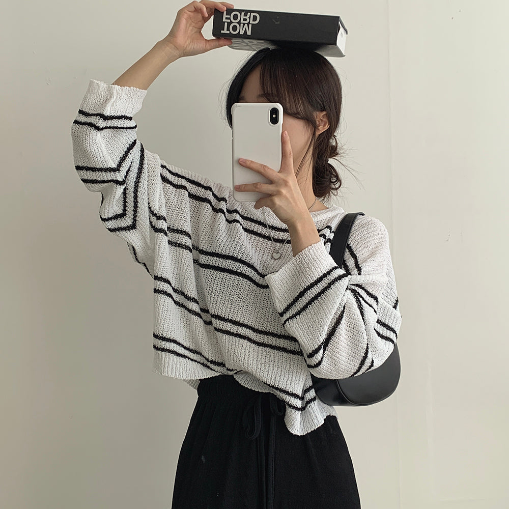 女友感薄款條紋針織衫