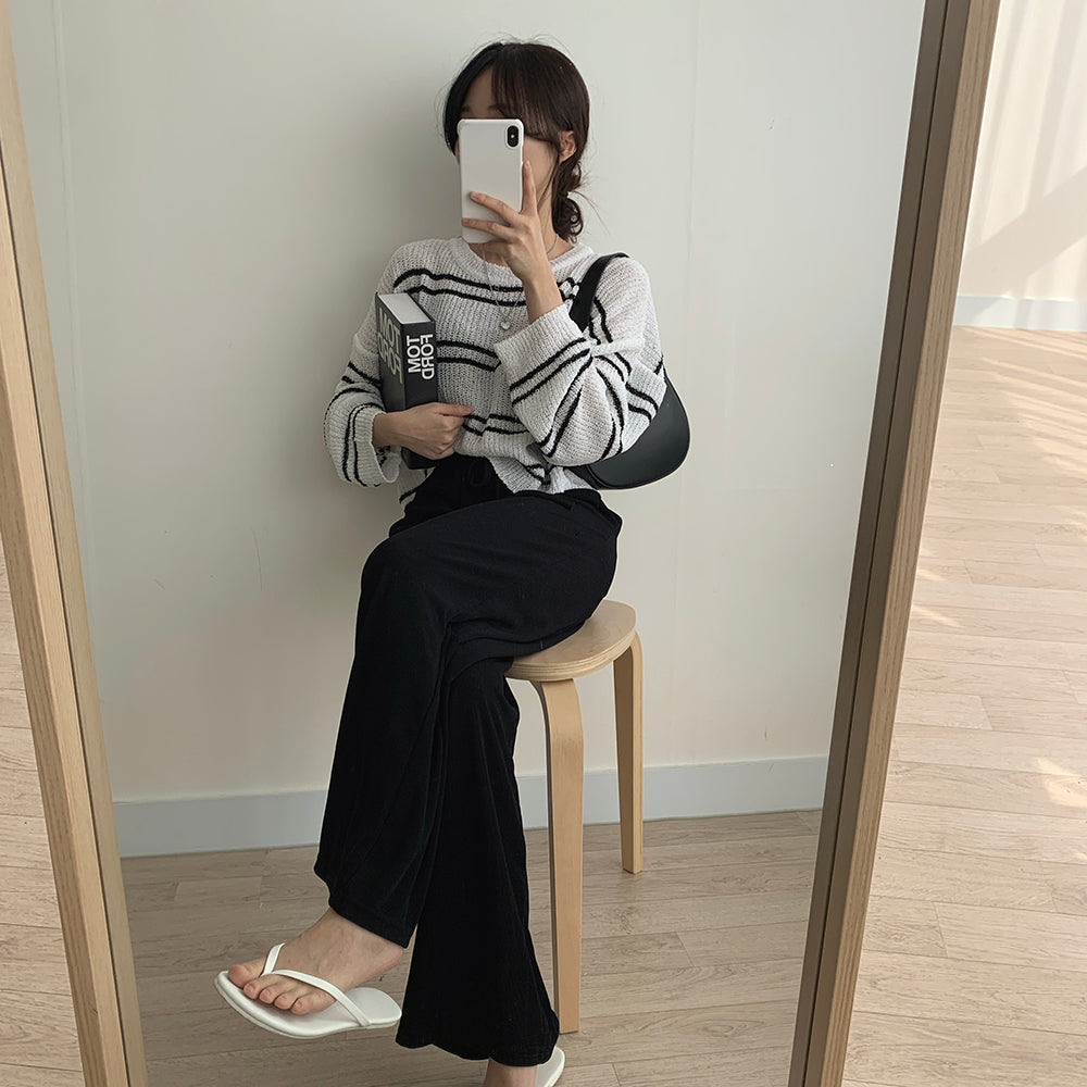 女友感薄款條紋針織衫