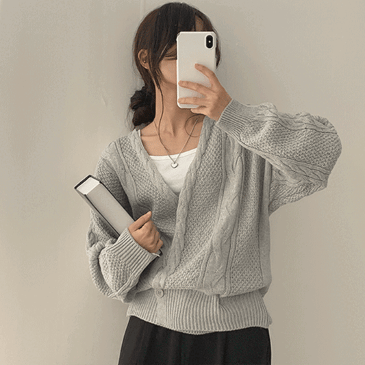 【現貨ivory/ 寬鬆版型!】 麻花交叉針織上衣 - IKIMSTORE