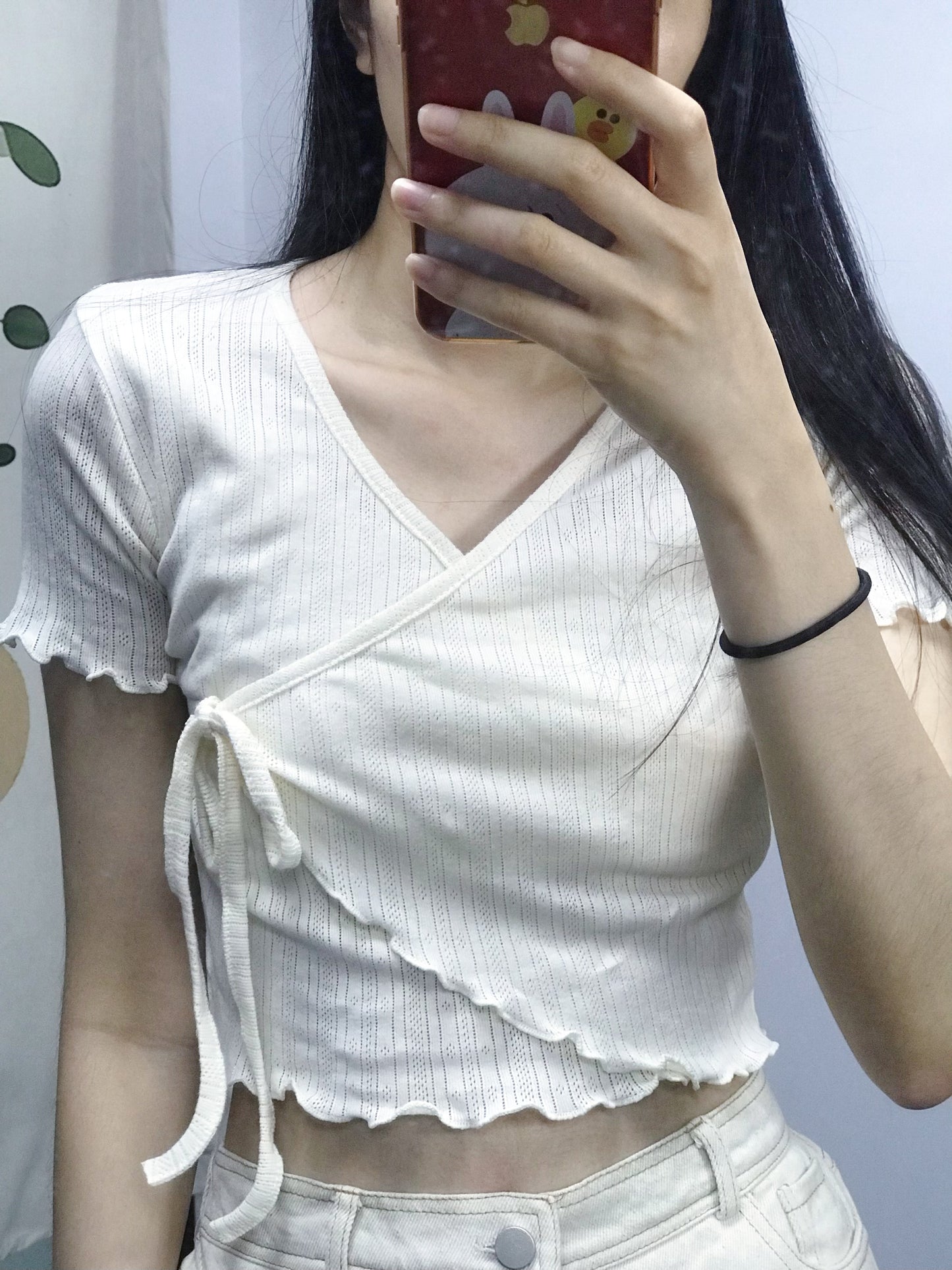 【現貨】涼爽暗花紋交錯綁帶T恤 - IKIMSTORE