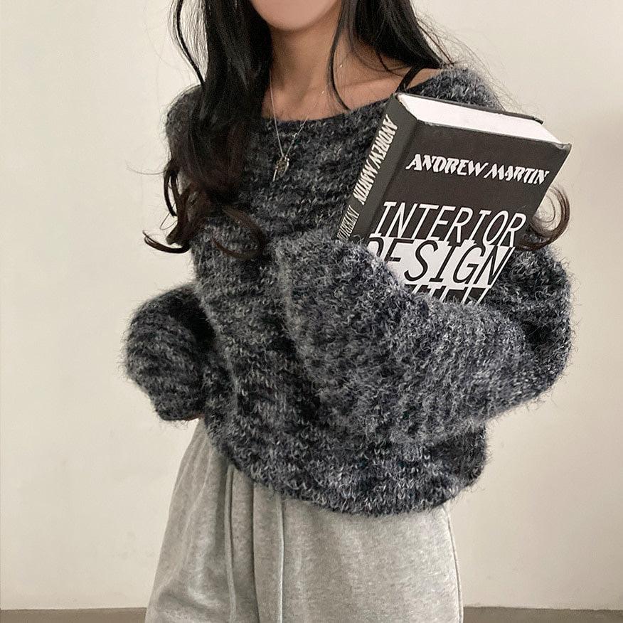 【現貨黑❣️年末Look】漸變色鎖骨船領針織上衣 - IKIMSTORE