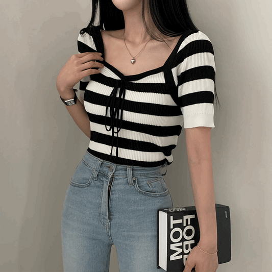 鎖骨方領條紋蝴蝶結針織衫 - IKIMSTORE