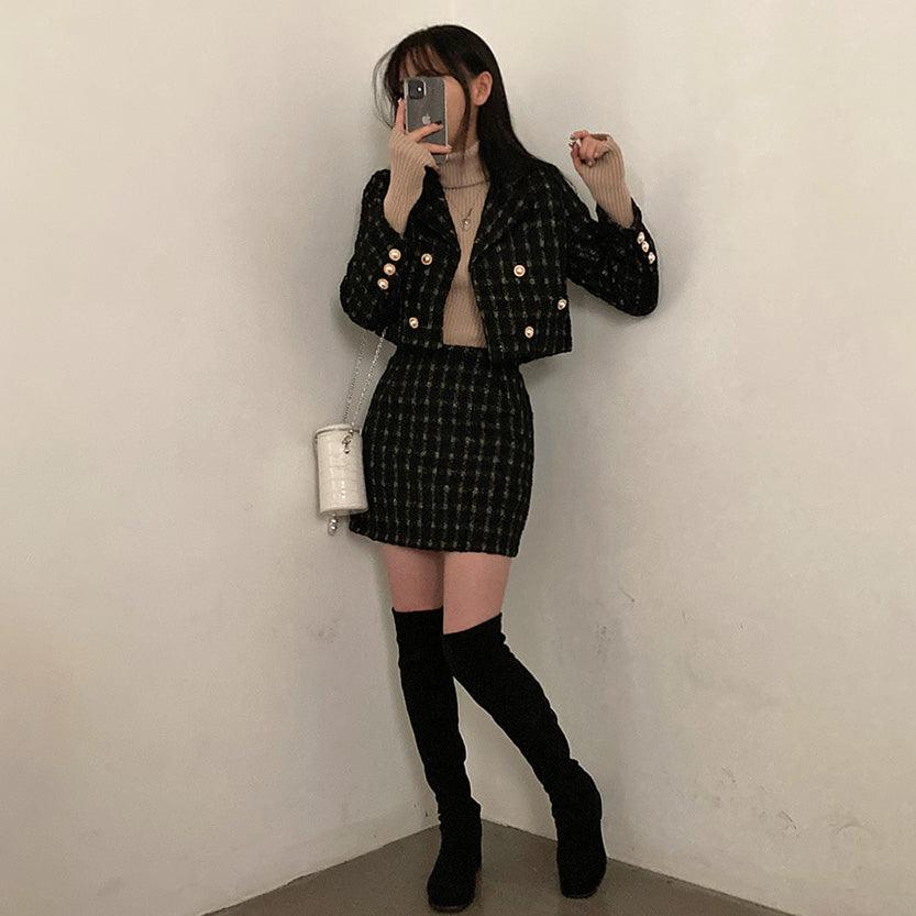 【現貨黑】閃亮珍珠鈕扣短款外套+迷你裙兩件套 - IKIMSTORE