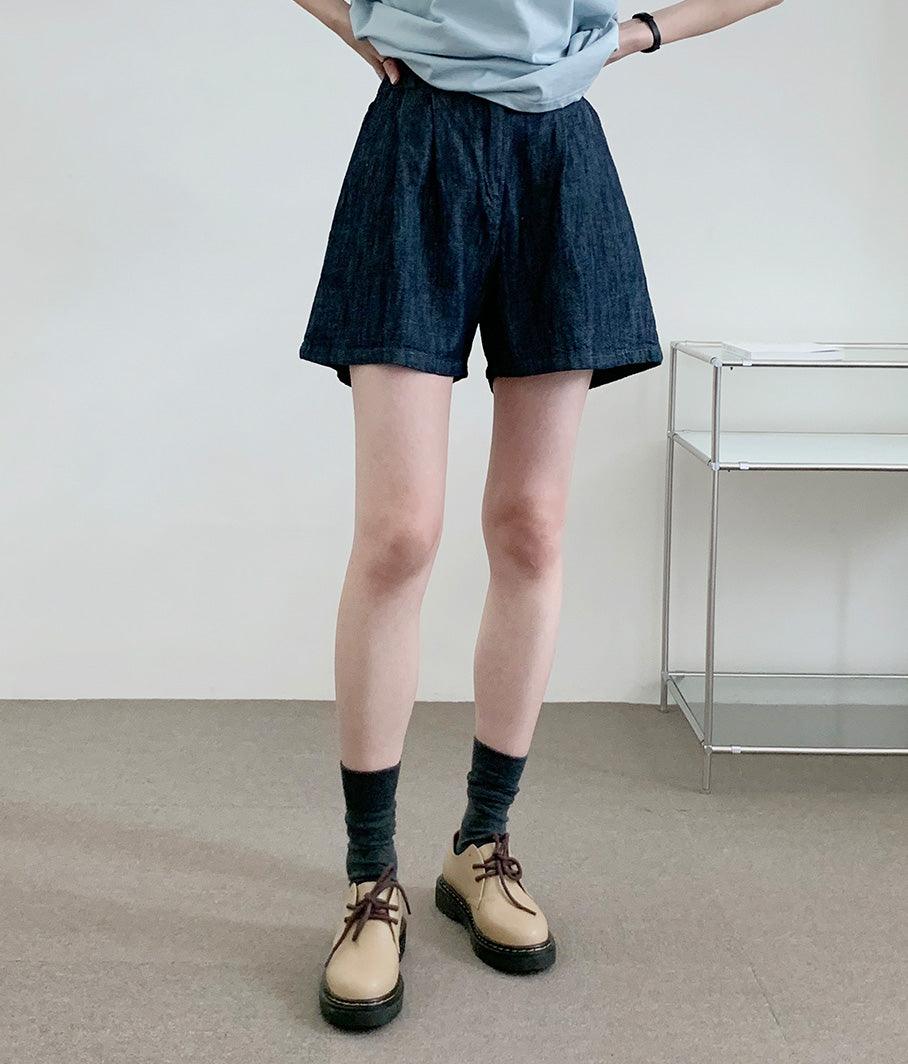 🧊【涼感/後橡筋腰!】兩針褶原色牛仔短褲<KR>(S~2XL) - IKIMSTORE