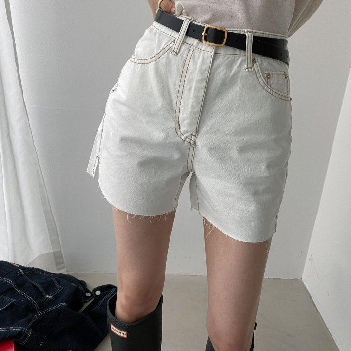 白色棕明線牛仔短褲<KR> - IKIMSTORE