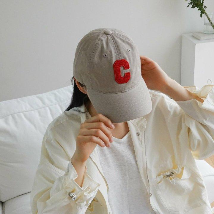 C字母貼布CAP帽<KR> - IKIMSTORE