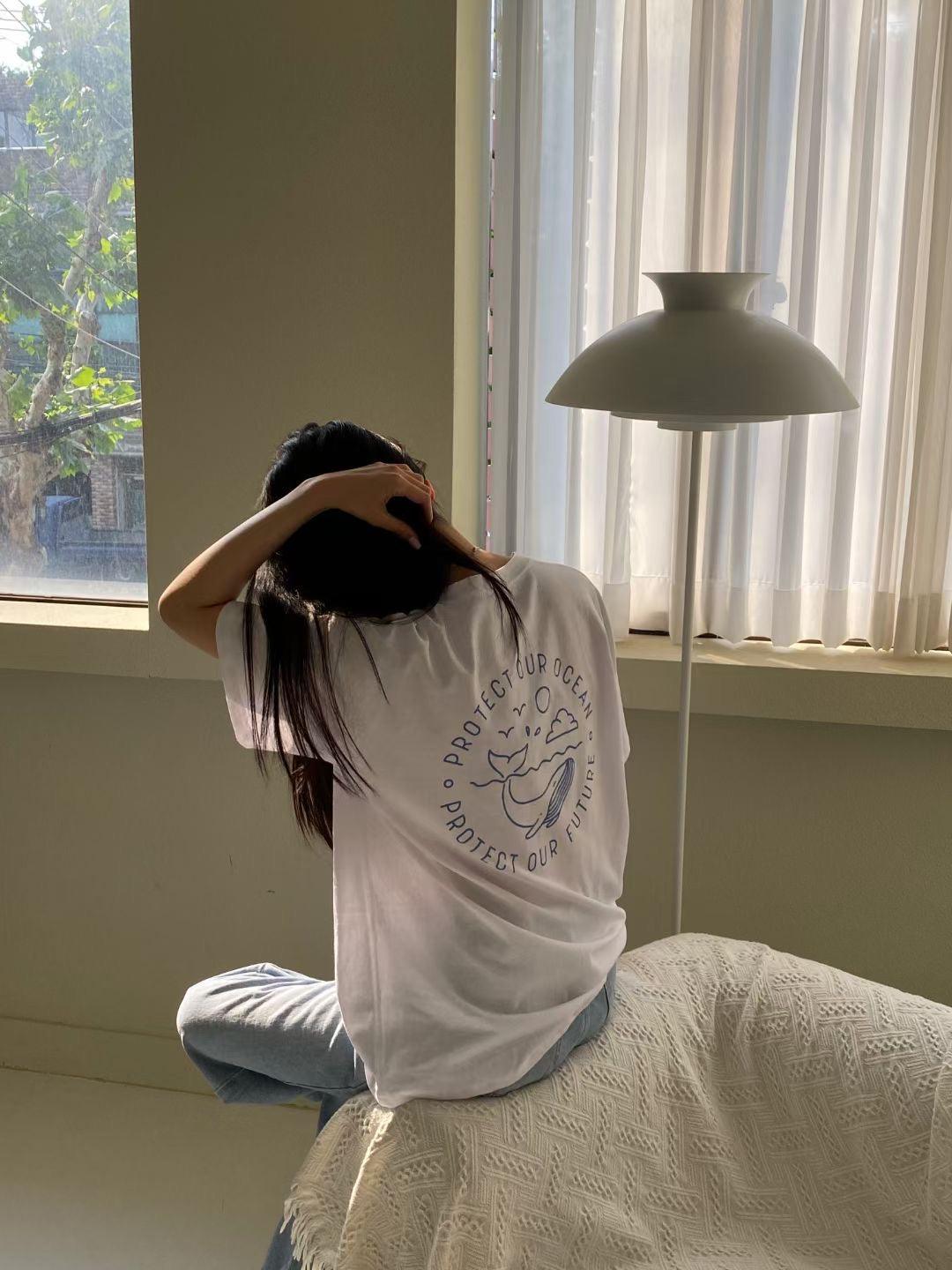 🐳鯨魚圖案短袖T恤<KR> - IKIMSTORE