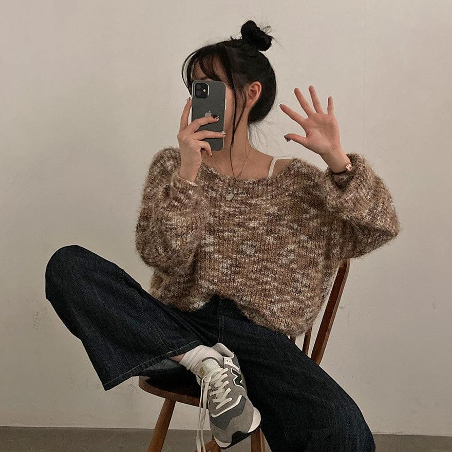 【現貨黑❣️年末Look】漸變色鎖骨船領針織上衣 - IKIMSTORE