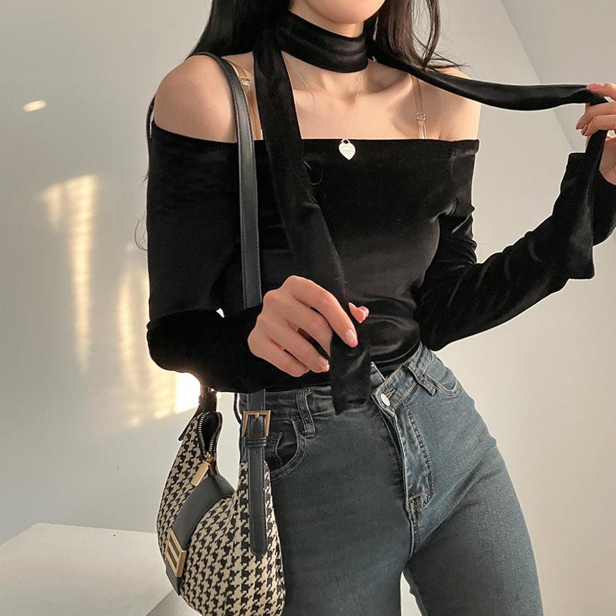 【現貨黑】🦢Velvet頸帶+露肩T恤套裝<KR> - IKIMSTORE