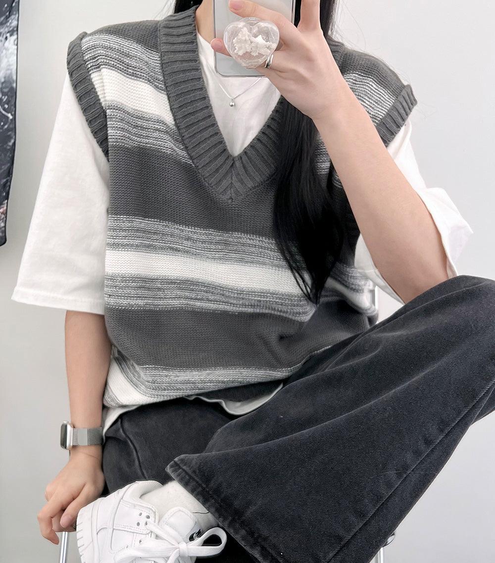 韓製獨特條紋針織背心<KR> - IKIMSTORE